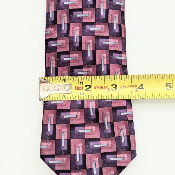 Van Heusen Men's 100% Silk Stain Resistant Ties - Picture 7 of 9